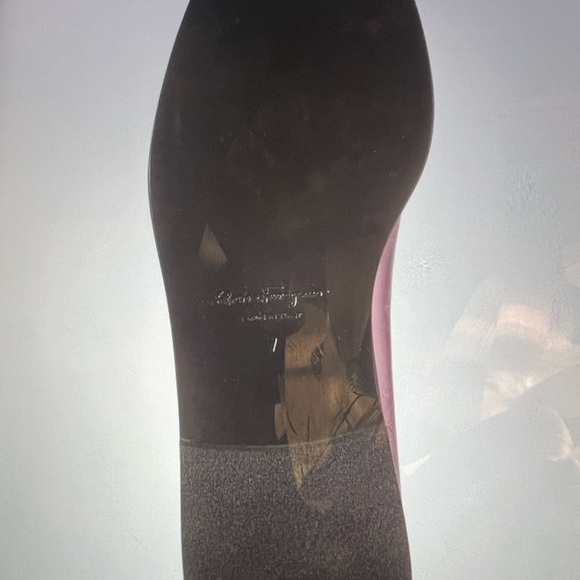 Ferragamo Vivaldo Pink Loafer 9C NWT - Picture 2 of 6